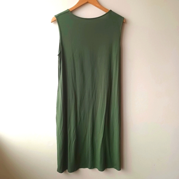 LNBF "Leave Nothing But Footprints" Hunter Green Asymmetrical Sleeveless Dress - Picture 4 of 7